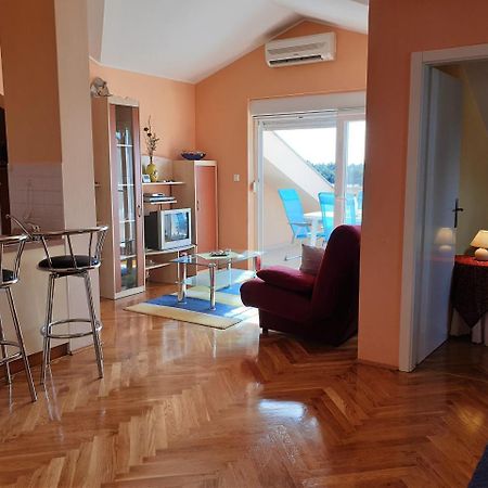 Apartment Valamar Новалья Экстерьер фото