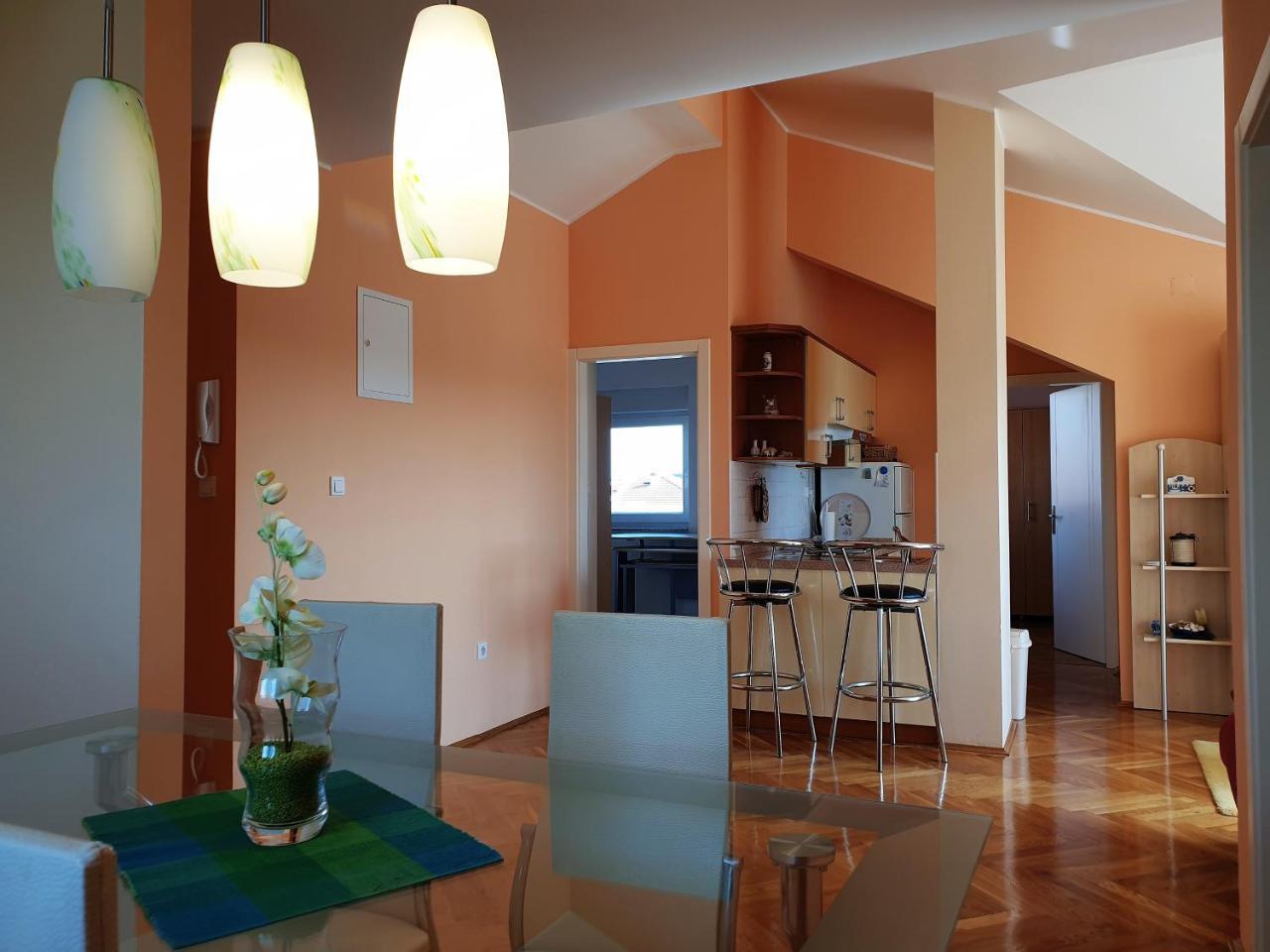 Apartment Valamar Новалья Экстерьер фото